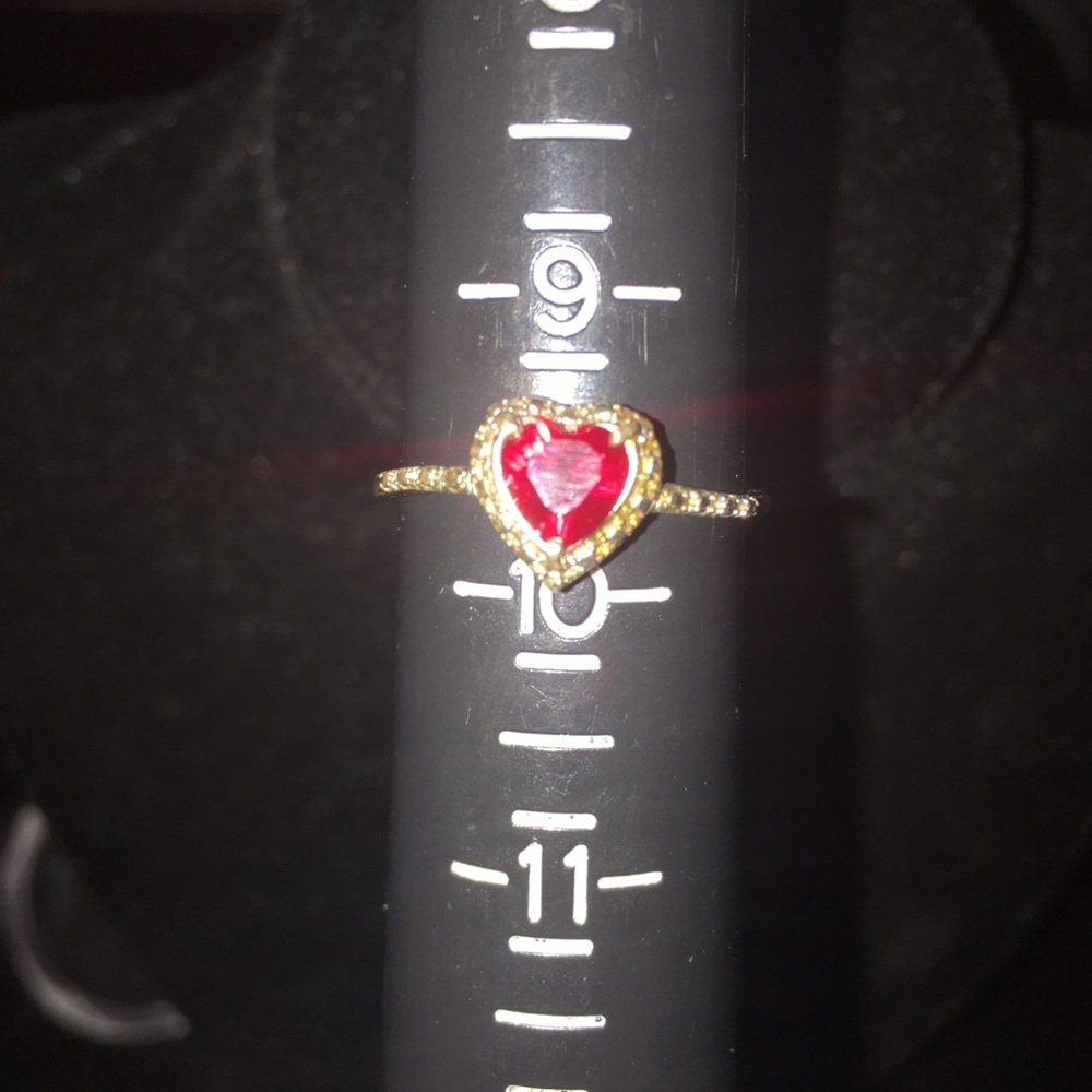 Heart shaped Garnet Ring